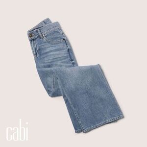 NWT cabi Ashbury Jean (6491); 6; Faded Denim